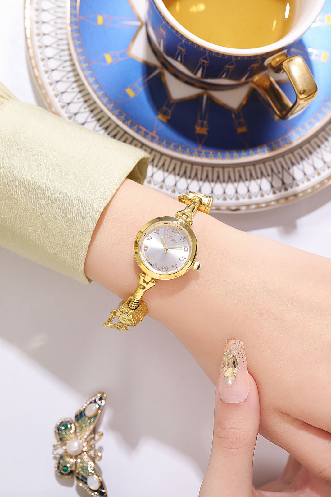 Reloj Para Dama Scottie Tipo Pandora