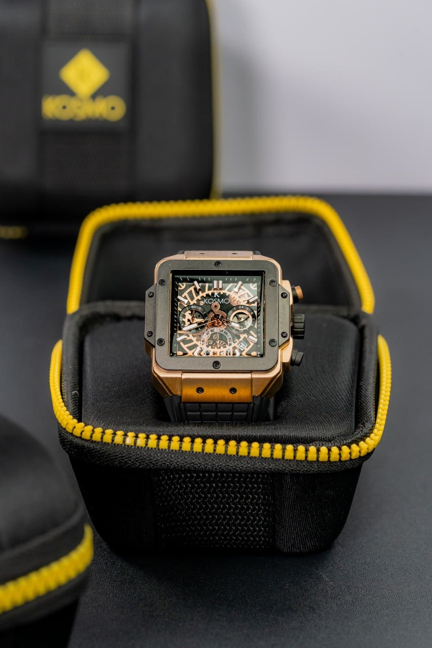 Reloj Para Hombre Marca Kosmo Con Cronógrafo