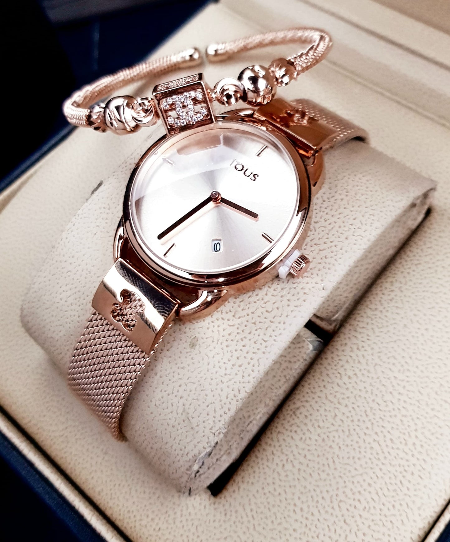 Reloj Para Mujer Marca Tous Tipo AA Opción 2