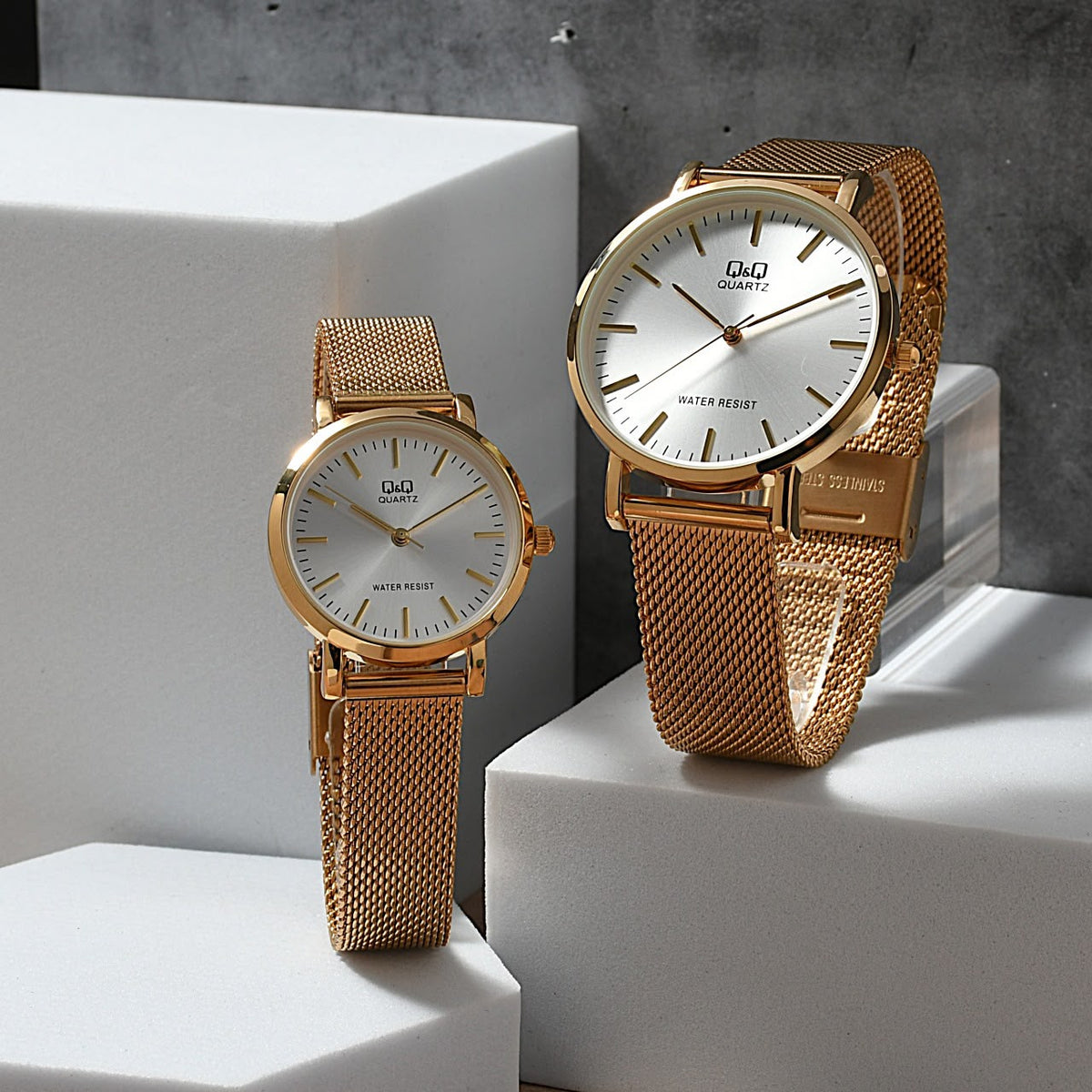 Reloj para Parejas Original Q&Q Dúo Pulso Malla en Acero