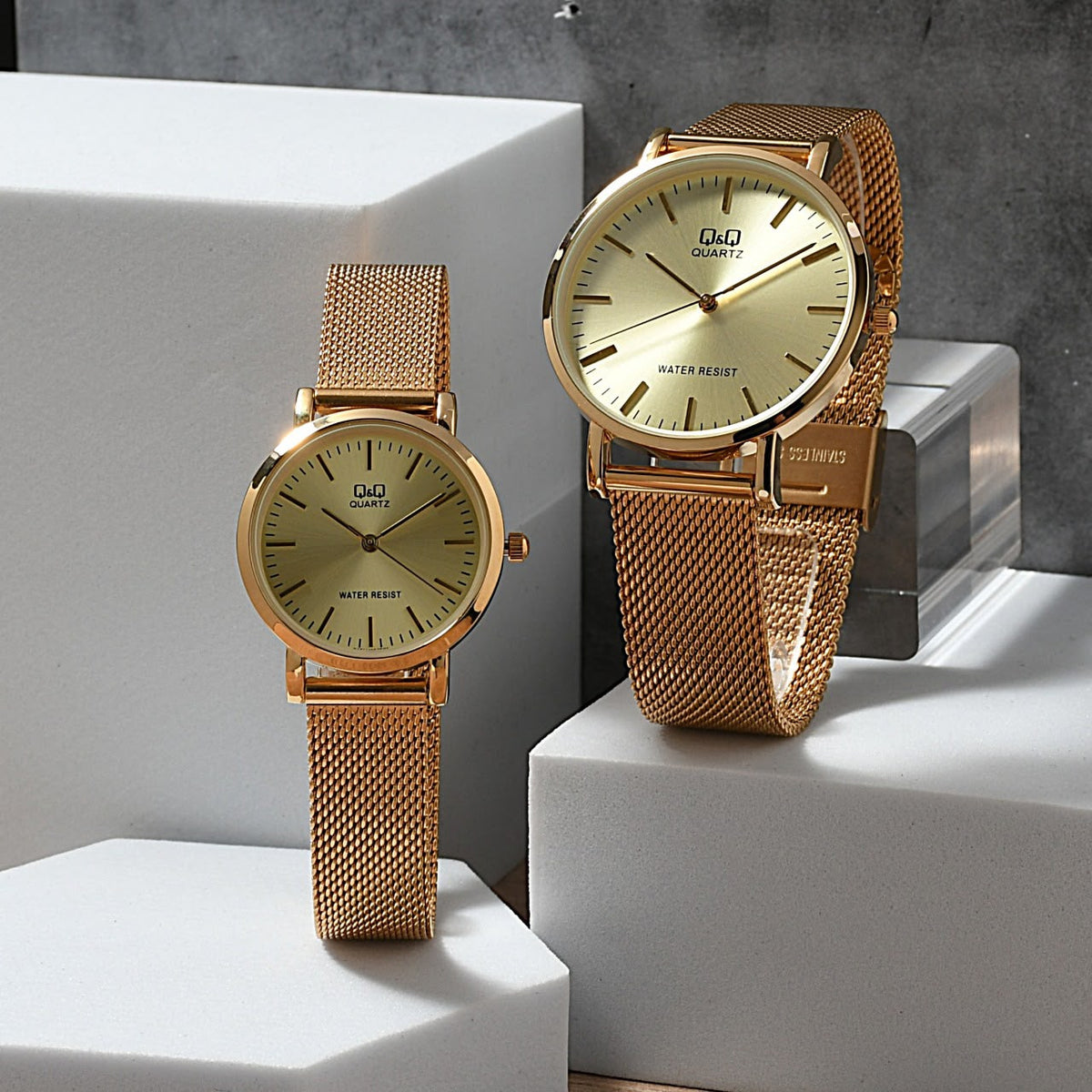 Reloj para Parejas Original Q&Q Dúo Pulso Malla en Acero