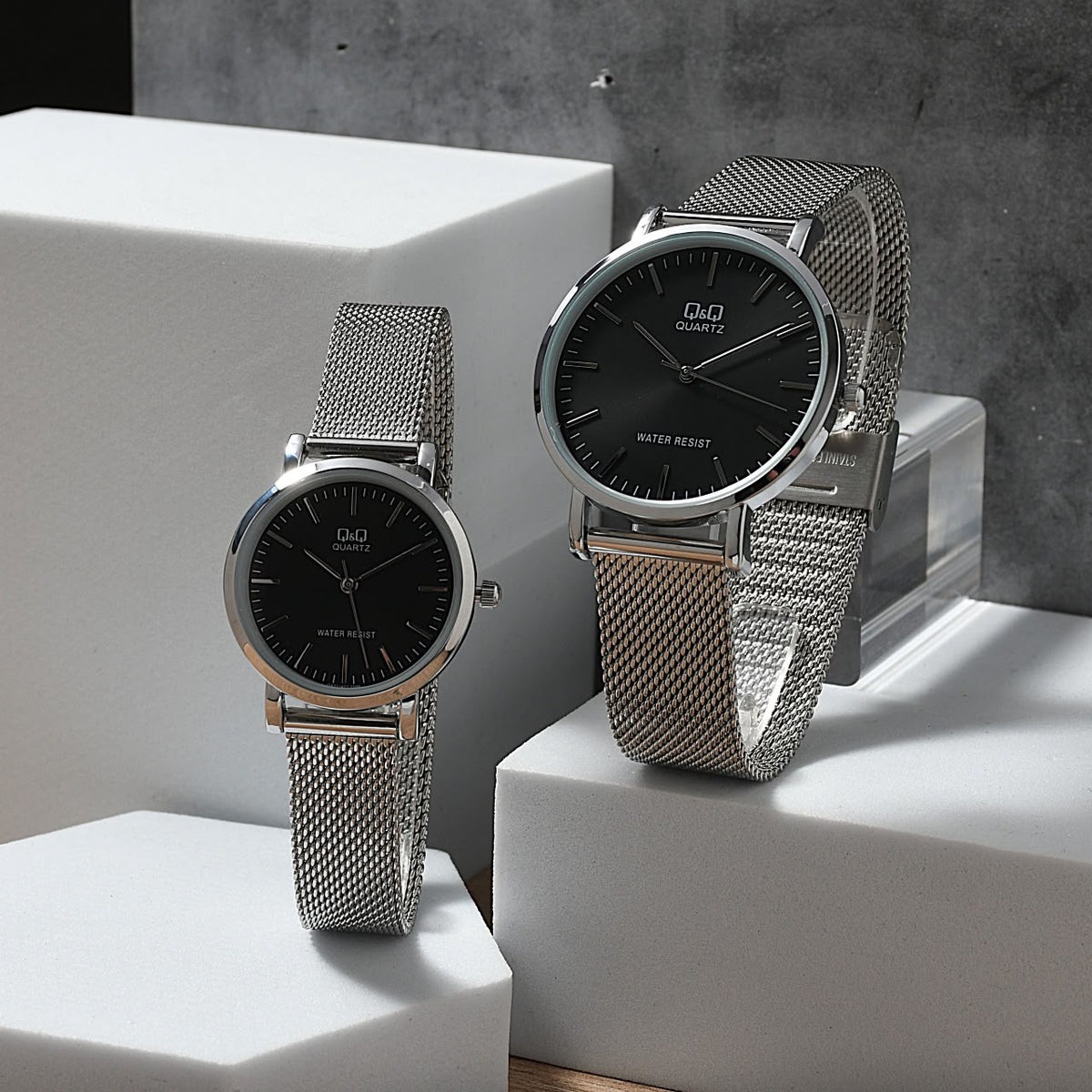 Reloj para Parejas Original Q&Q Dúo Pulso Malla en Acero